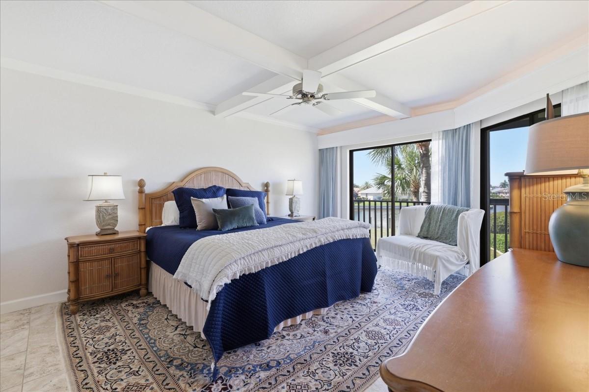 Image 10 of 29 For 601 Shreve Street 32b