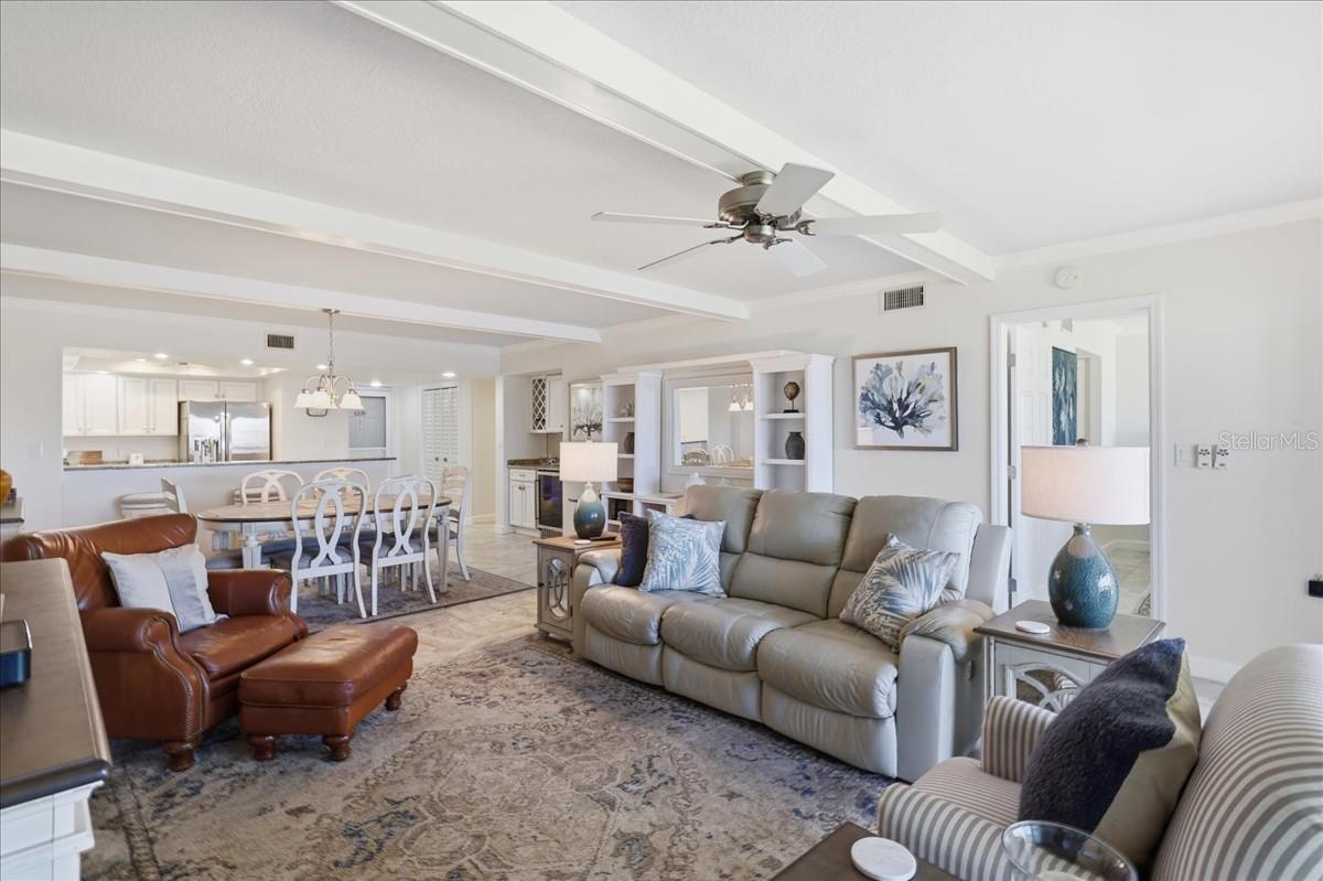 Image 26 of 29 For 601 Shreve Street 32b