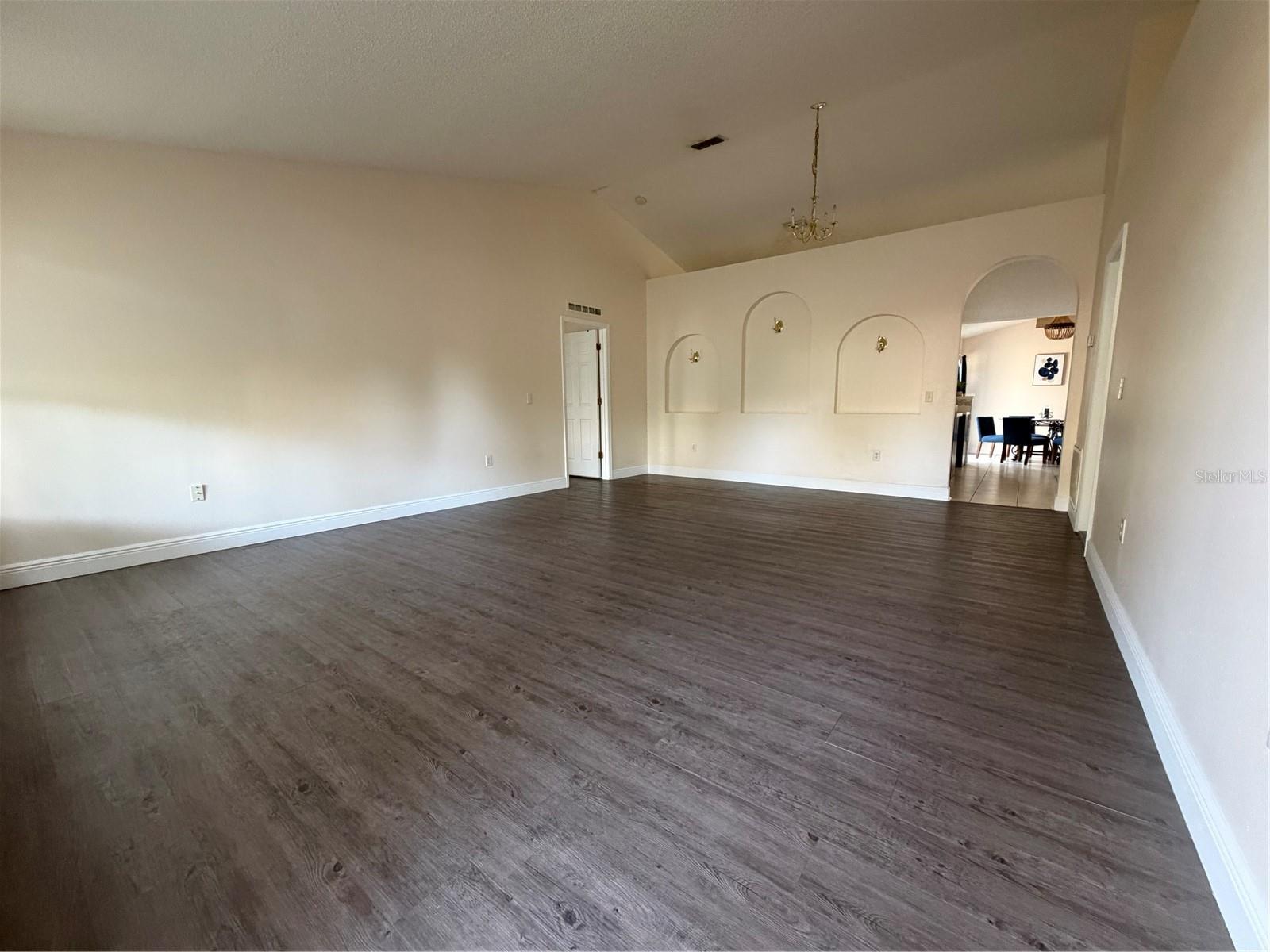 Image 3 of 26 For 2717 Orpha Lane