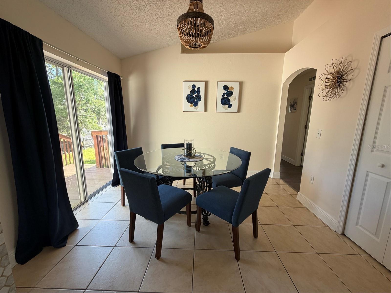 Image 9 of 26 For 2717 Orpha Lane