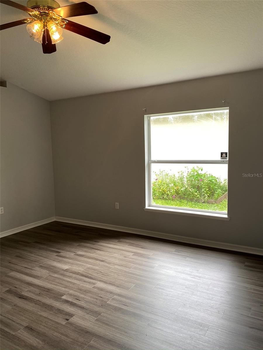 Image 10 of 34 For 2210 Nicollett Way