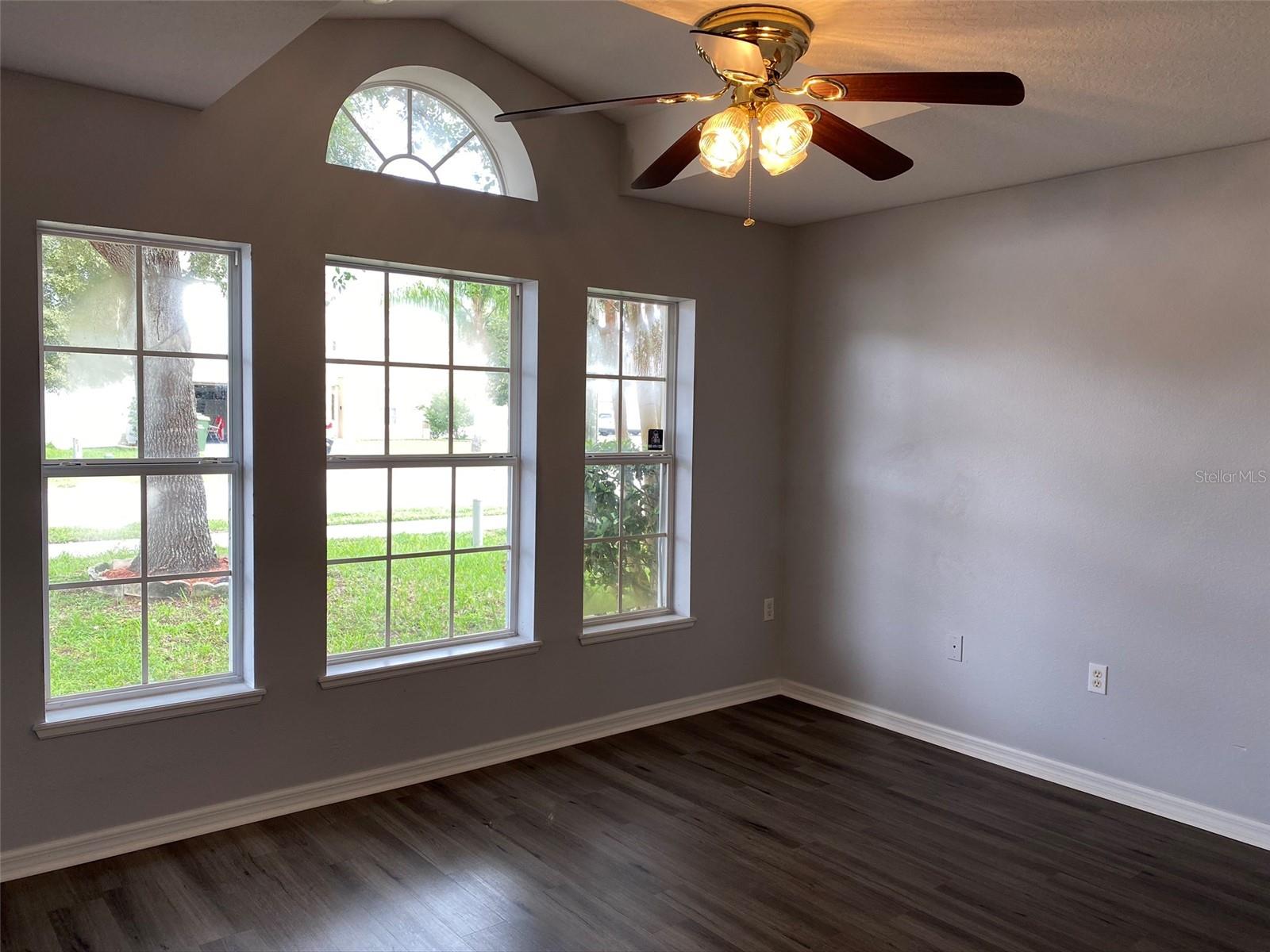 Image 19 of 34 For 2210 Nicollett Way