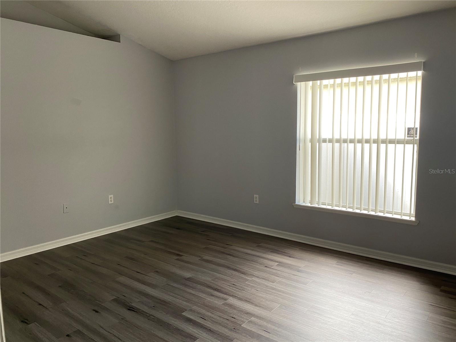 Image 24 of 34 For 2210 Nicollett Way