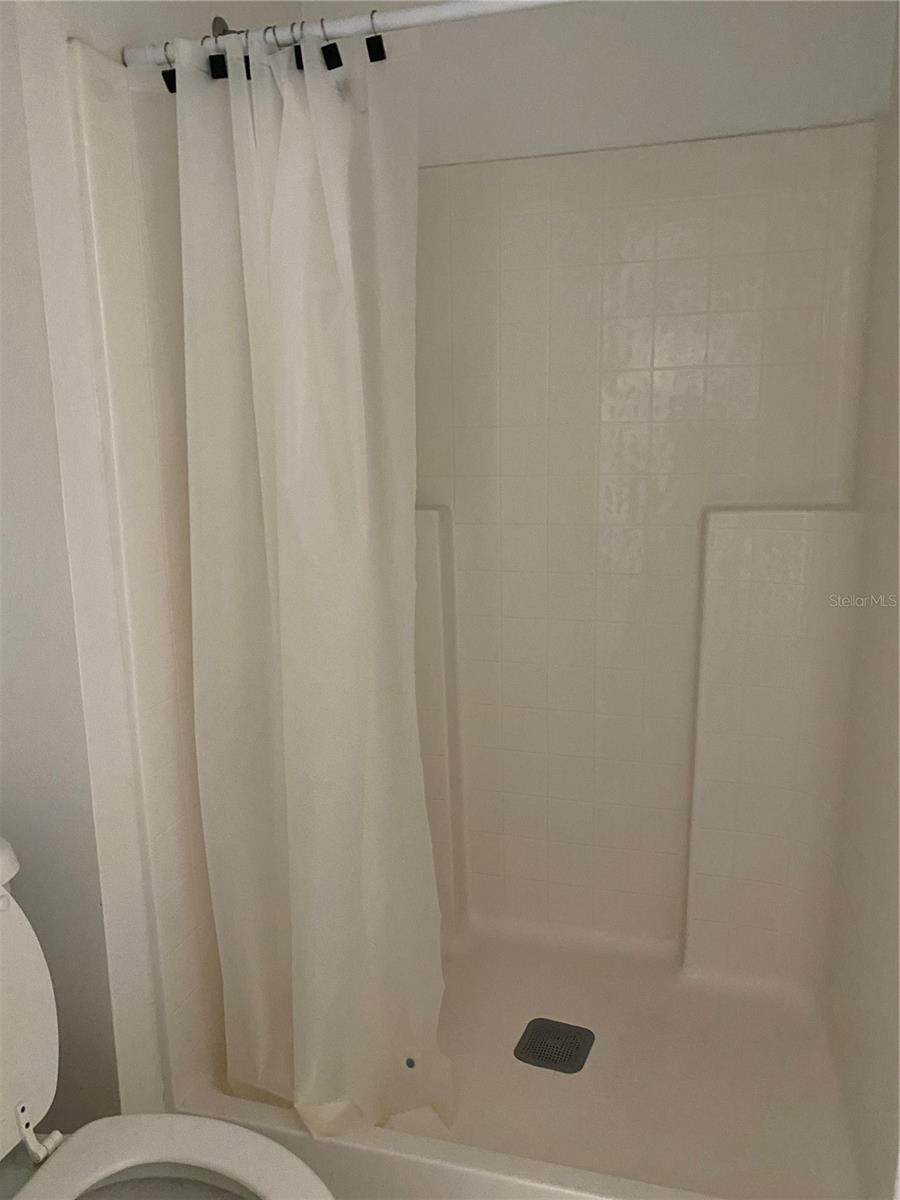 Image 27 of 34 For 2210 Nicollett Way