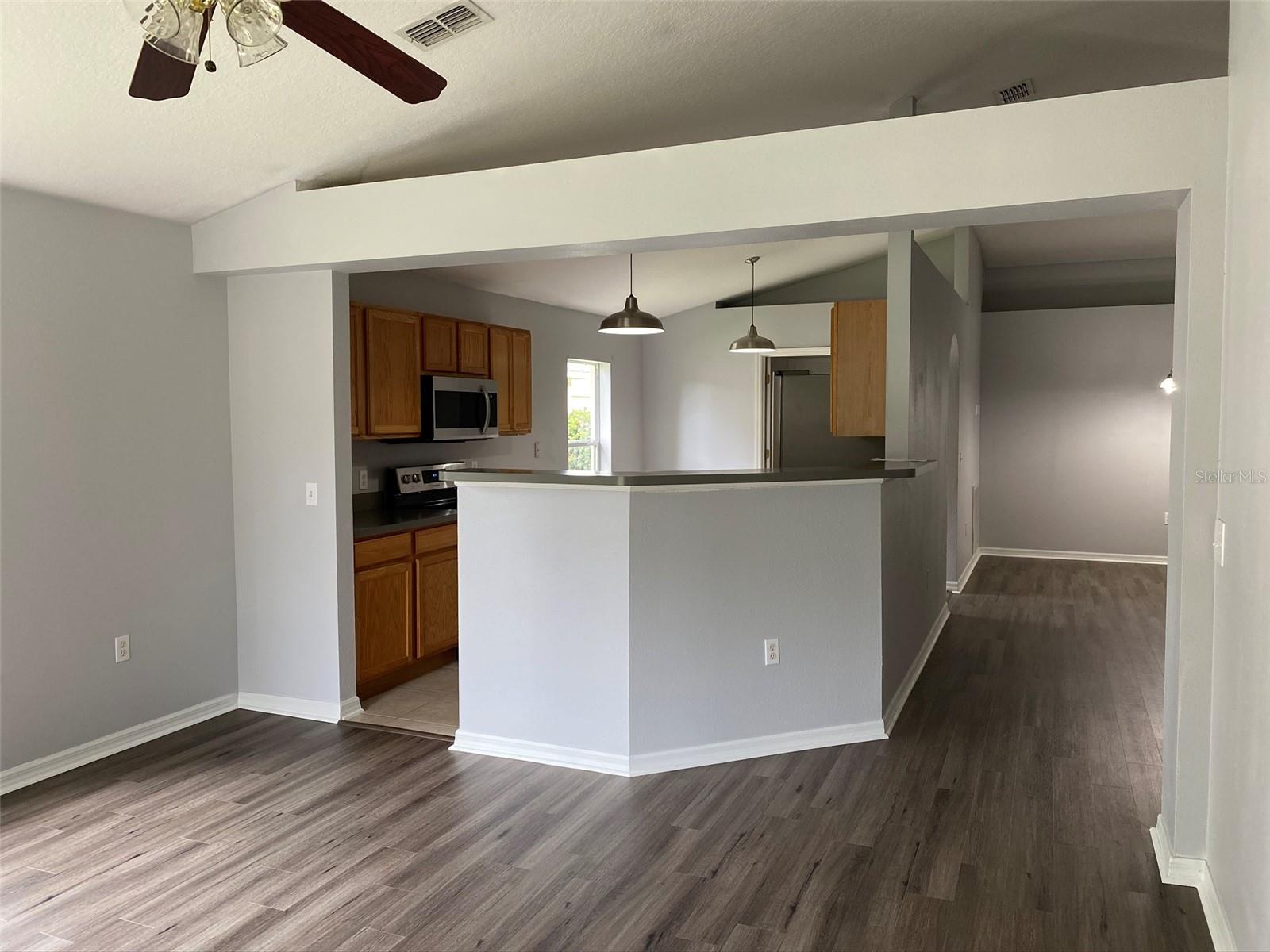 Image 7 of 34 For 2210 Nicollett Way