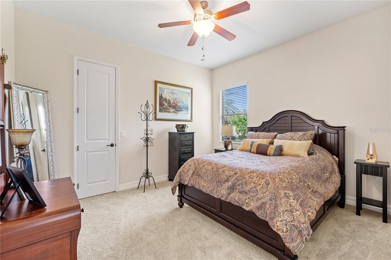 Image 29 of 73 For 32637 View Haven Lane