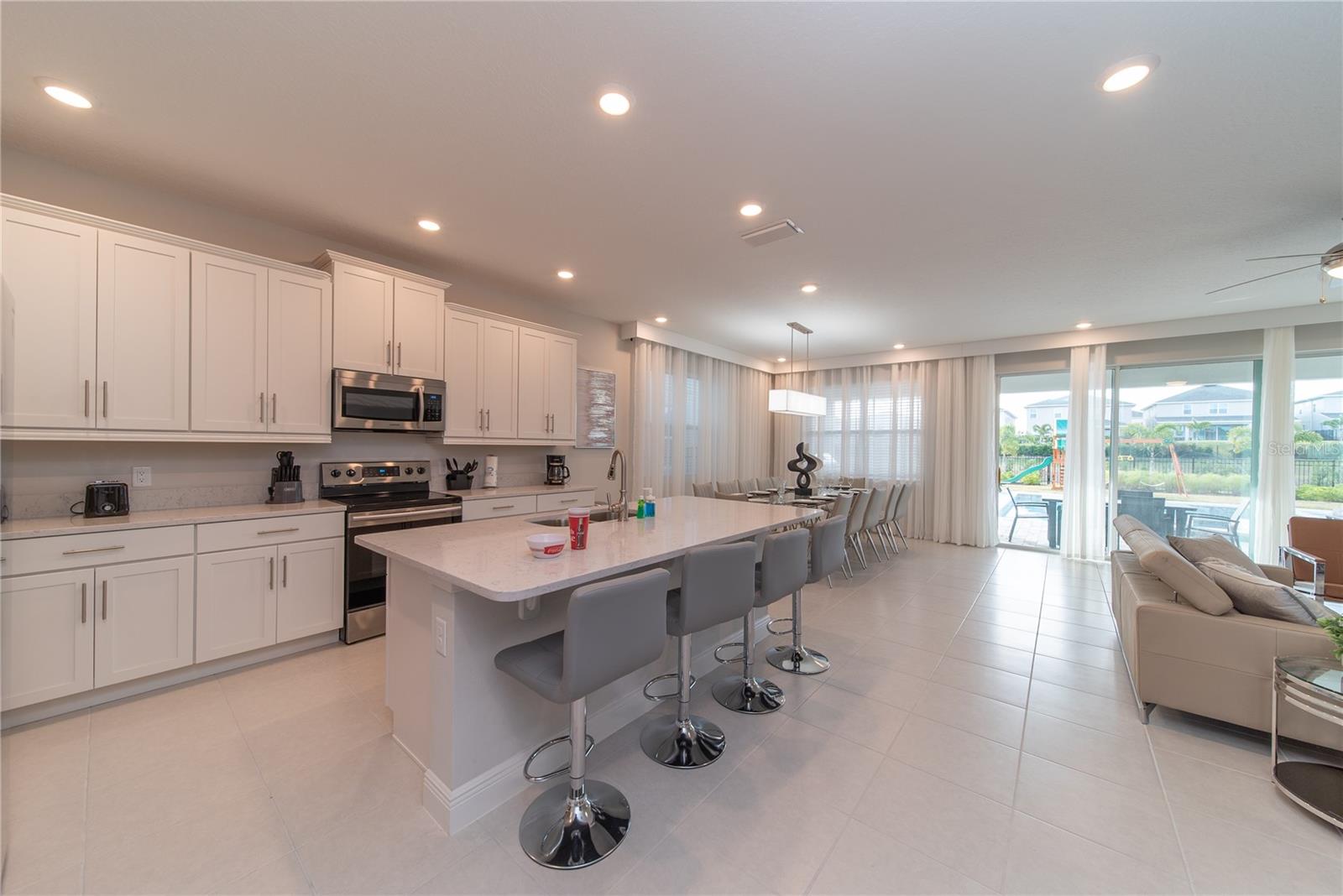 Image 12 of 64 For 256 Auburn Avenue