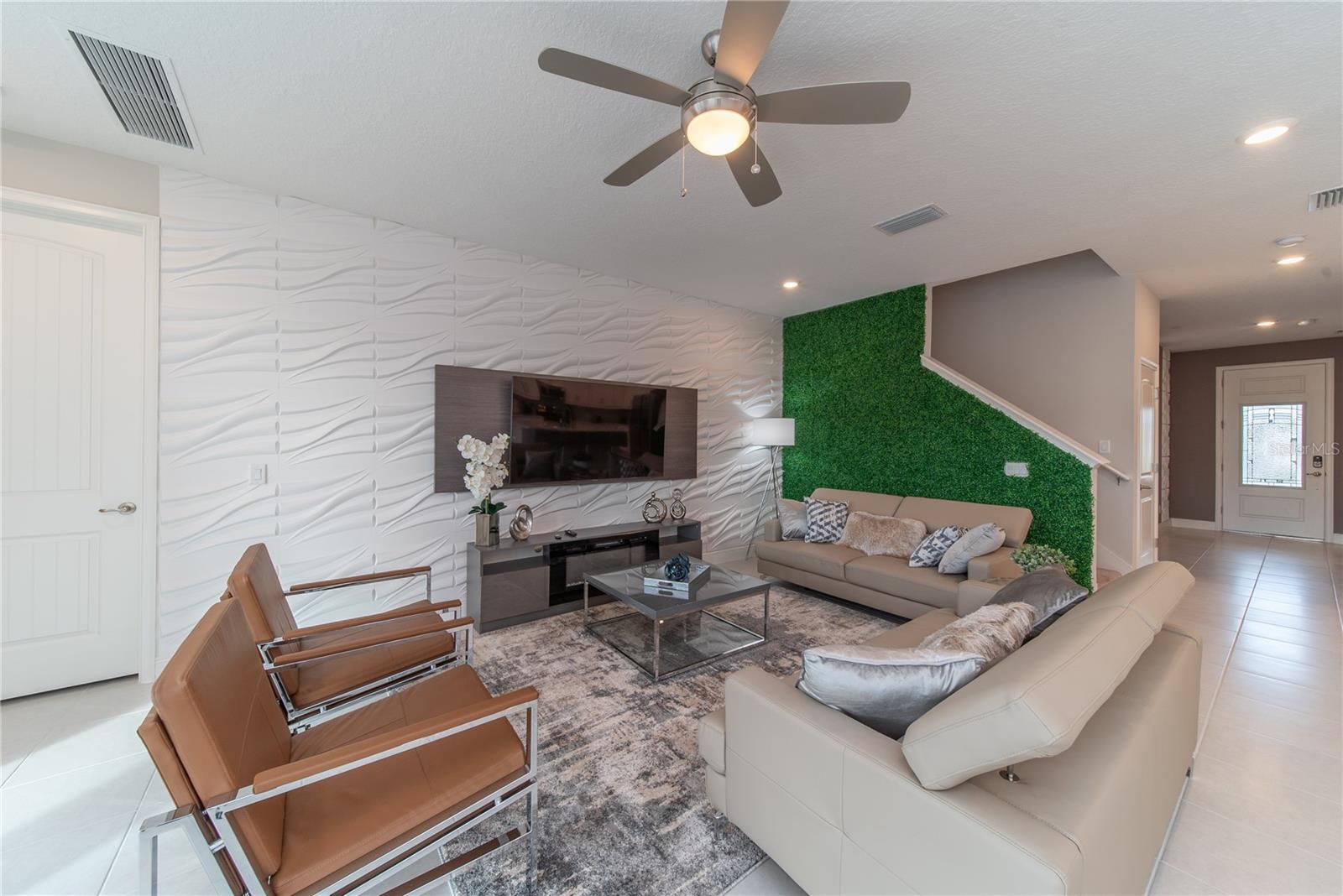 Image 15 of 64 For 256 Auburn Avenue