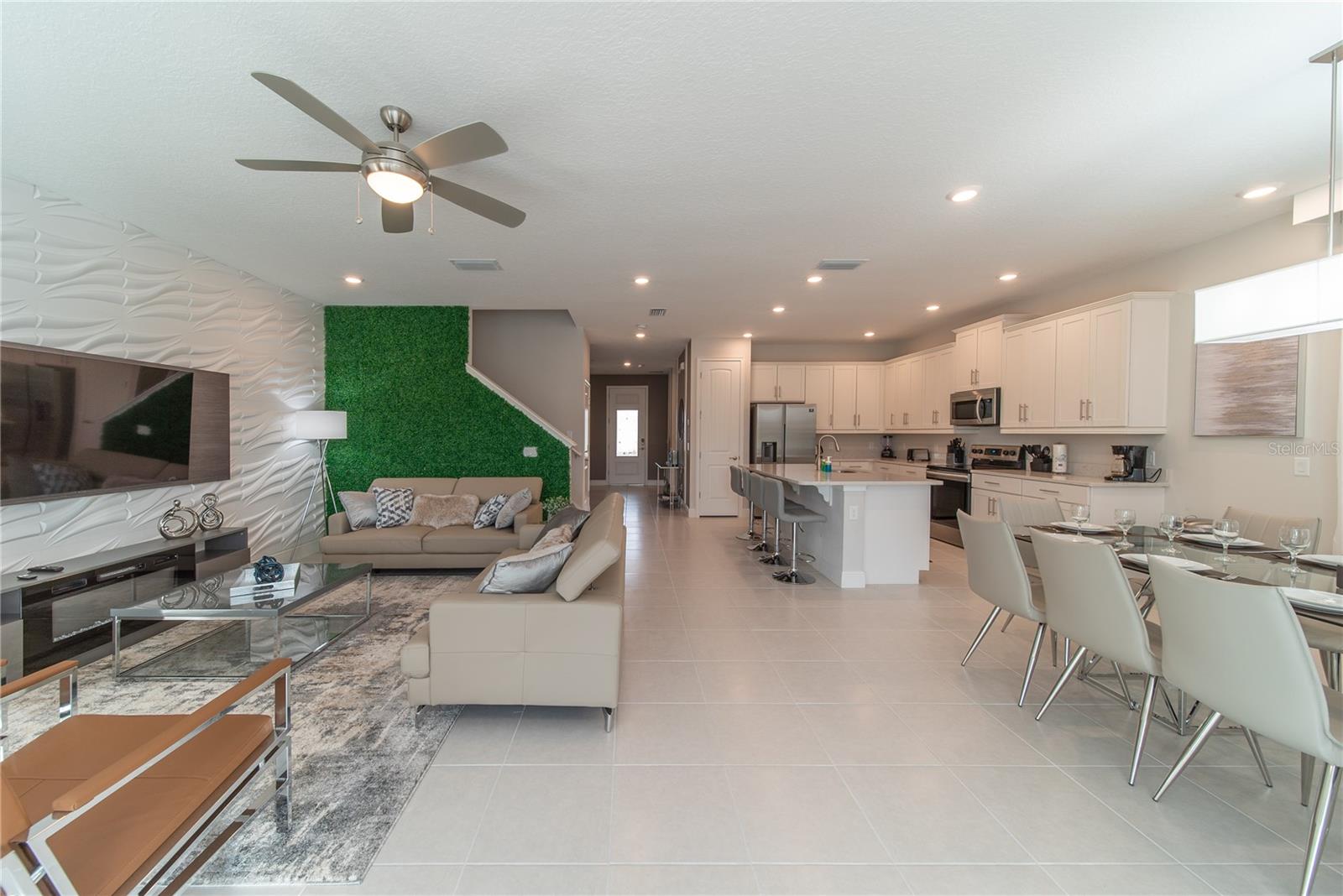 Image 16 of 64 For 256 Auburn Avenue