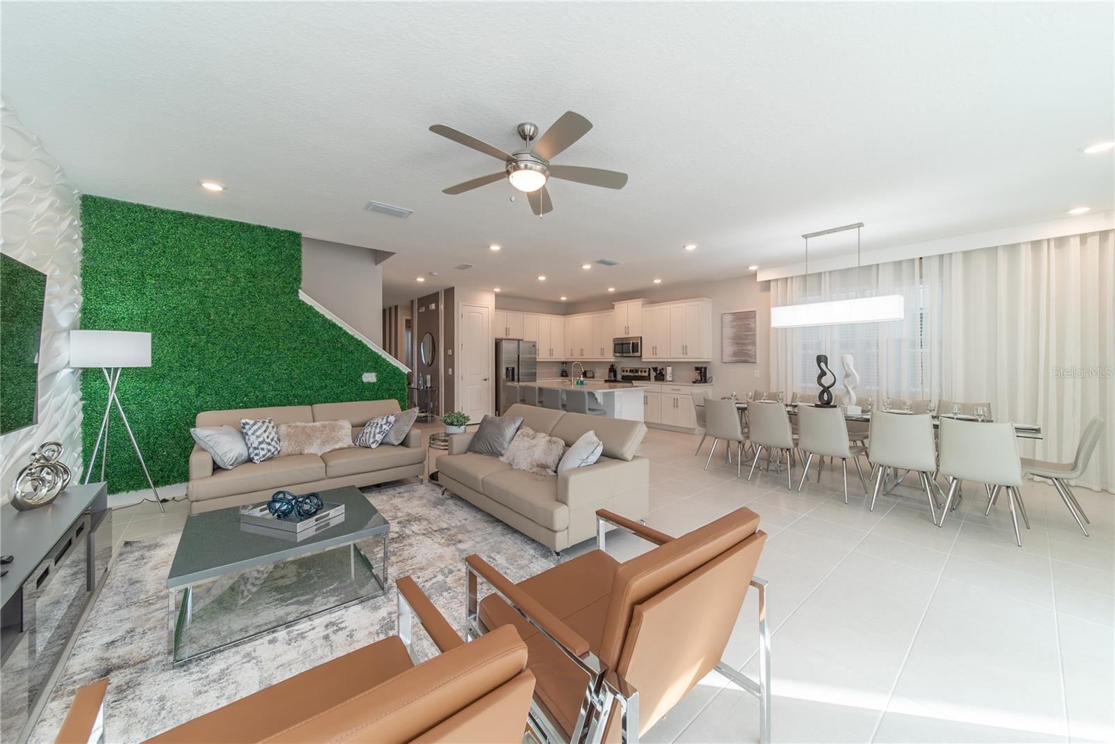 Image 17 of 64 For 256 Auburn Avenue