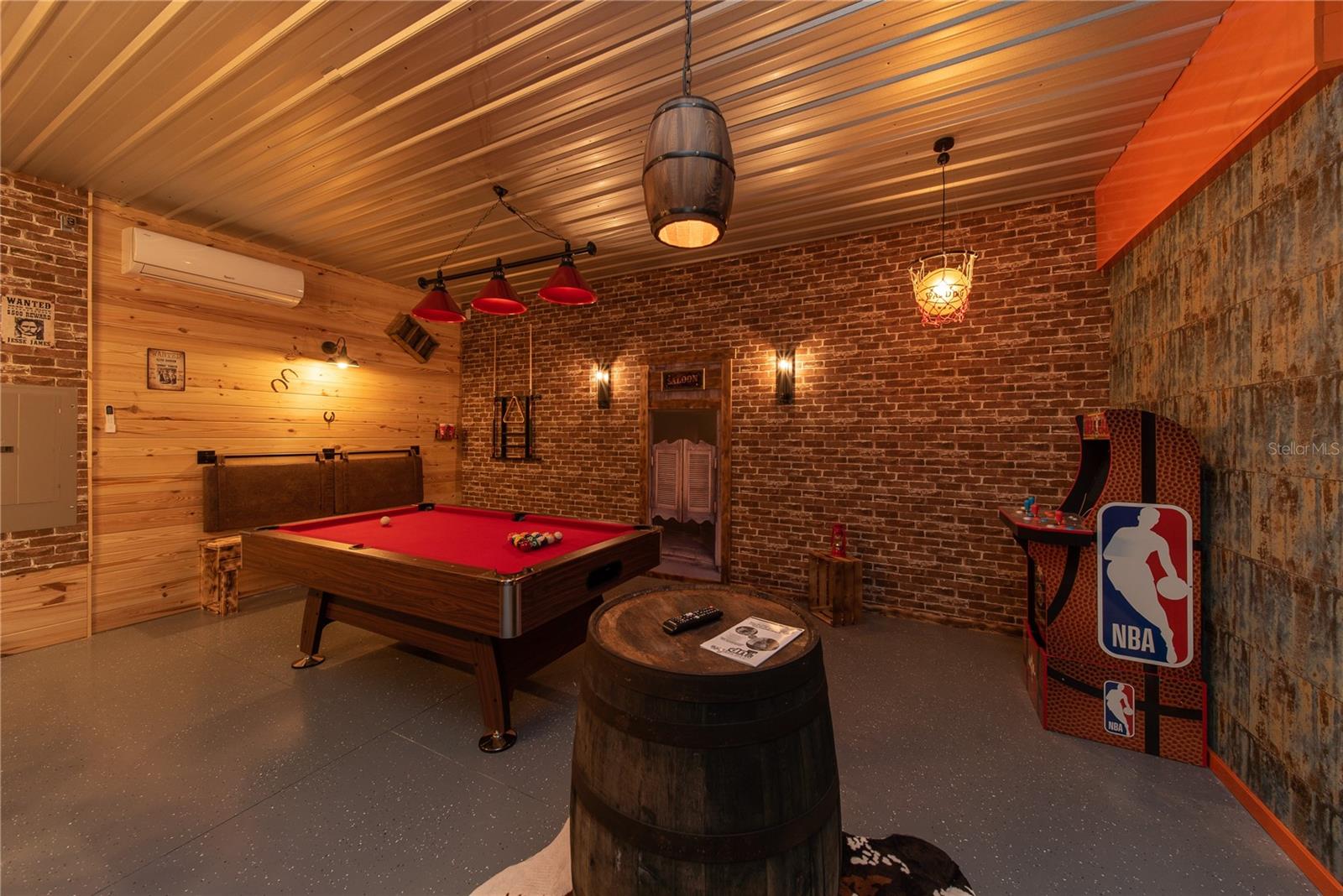 Image 20 of 64 For 256 Auburn Avenue