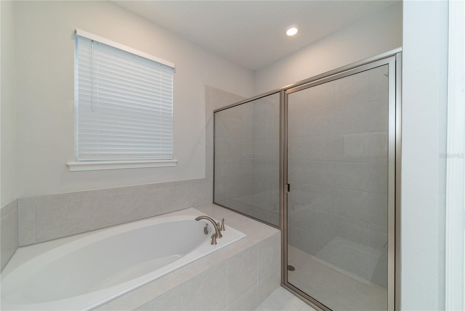 Image 25 of 64 For 256 Auburn Avenue