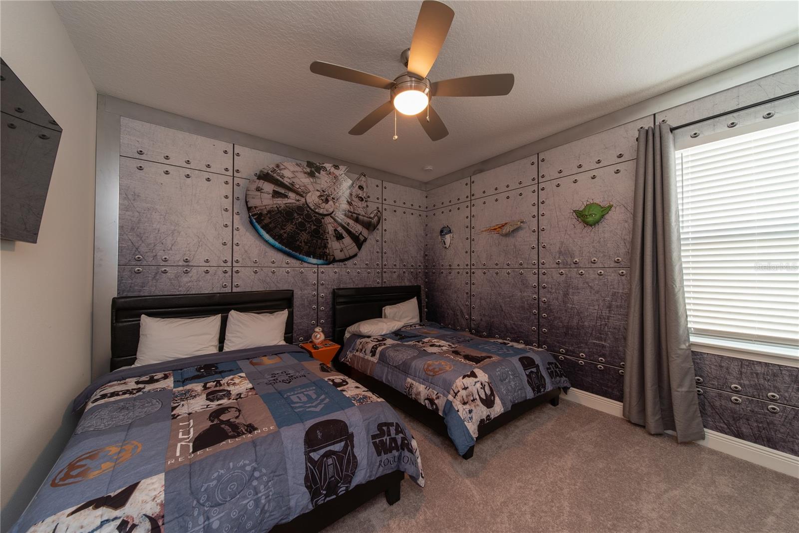 Image 35 of 64 For 256 Auburn Avenue