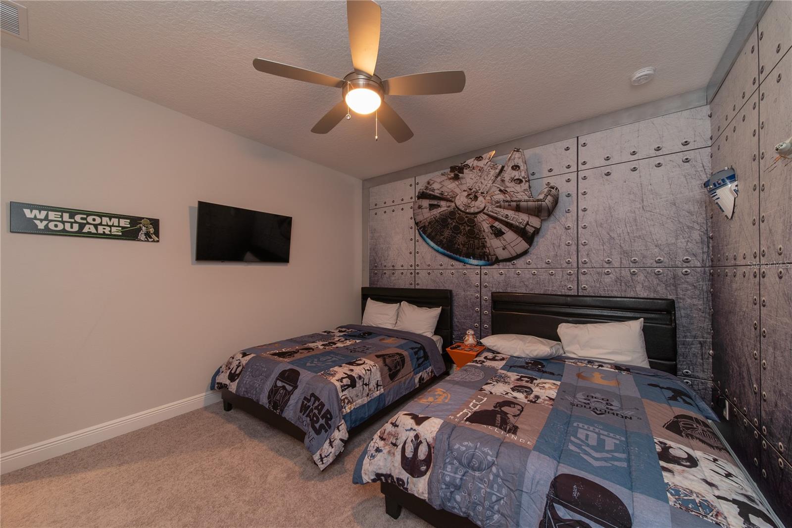 Image 36 of 64 For 256 Auburn Avenue