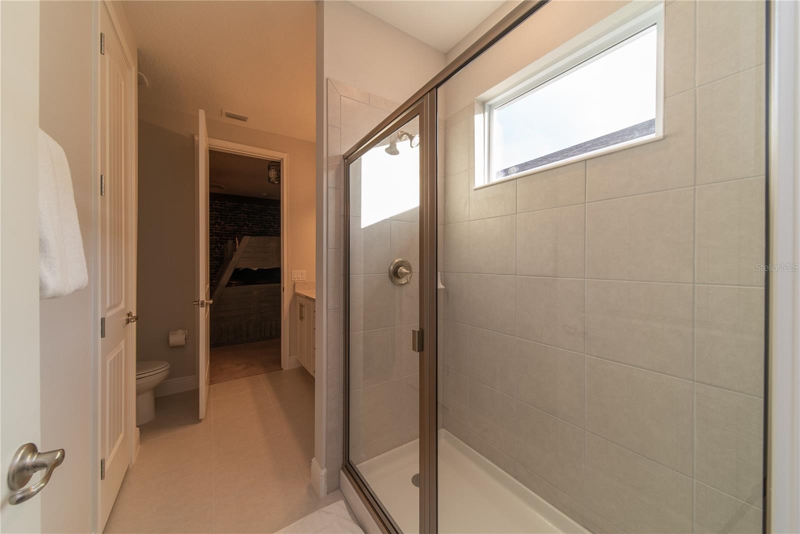 Image 42 of 64 For 256 Auburn Avenue