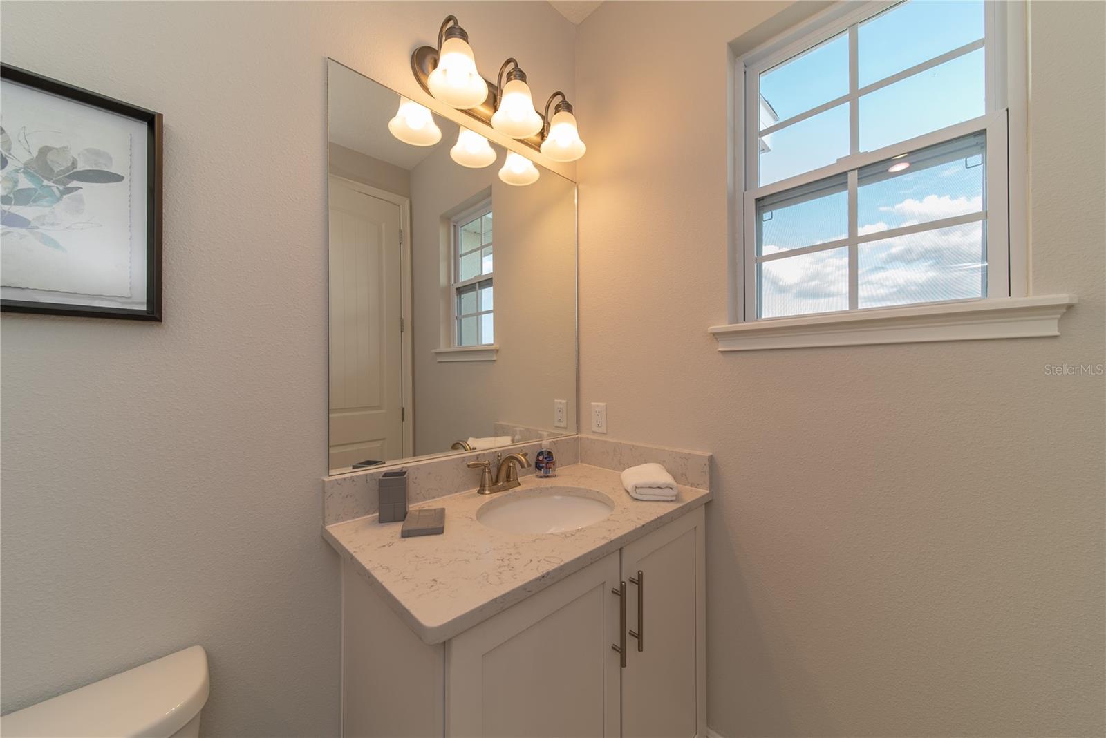 Image 45 of 64 For 256 Auburn Avenue