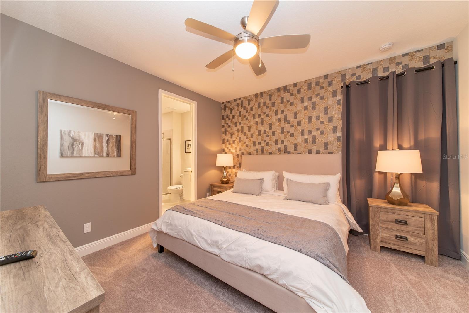 Image 47 of 64 For 256 Auburn Avenue