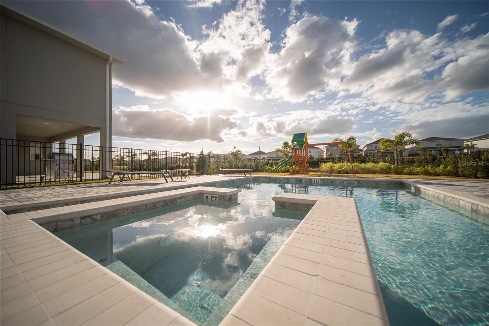 Image 6 of 64 For 256 Auburn Avenue