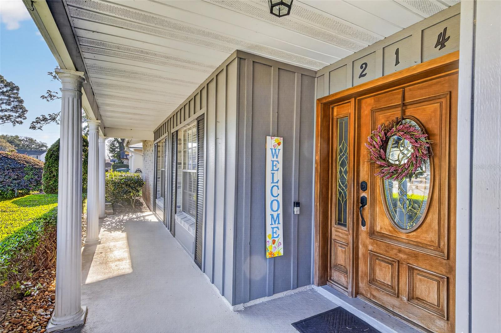 Image 2 of 46 For 214 Sheridan Avenue