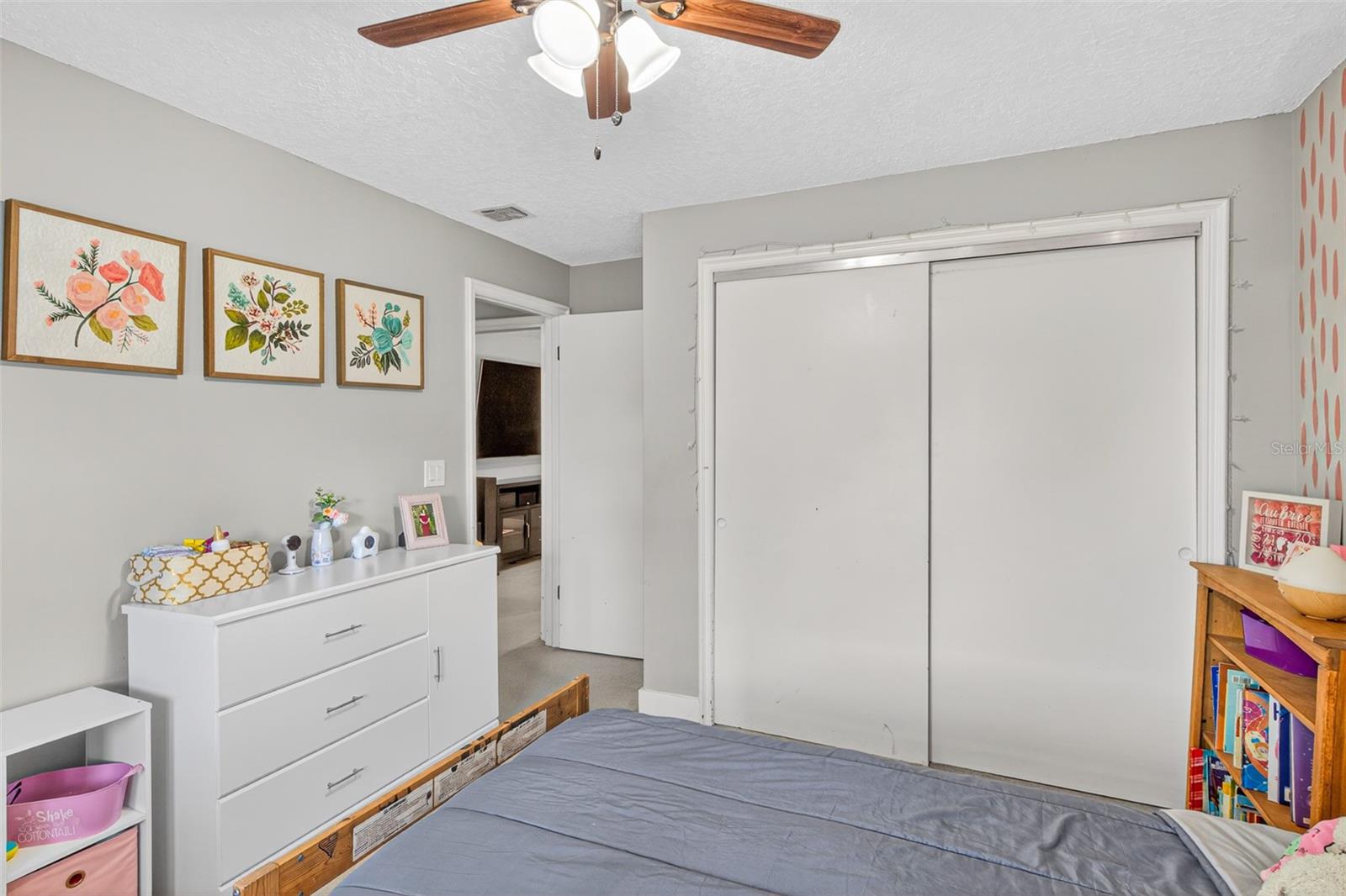 Image 22 of 46 For 214 Sheridan Avenue