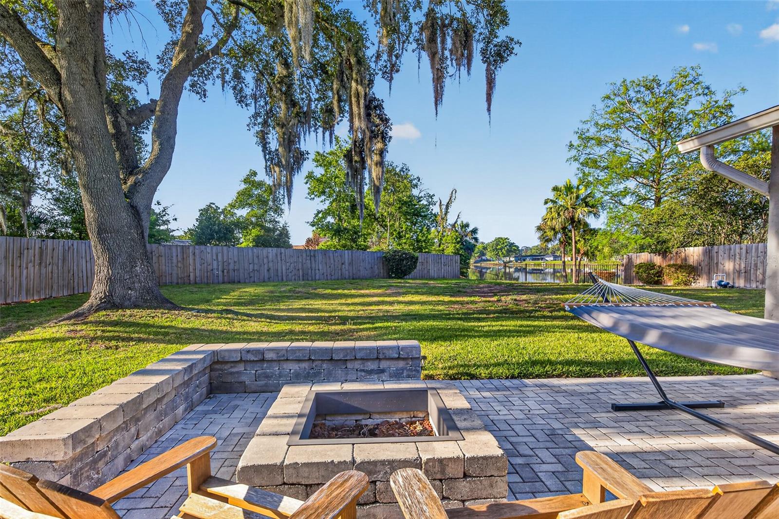 Image 29 of 46 For 214 Sheridan Avenue