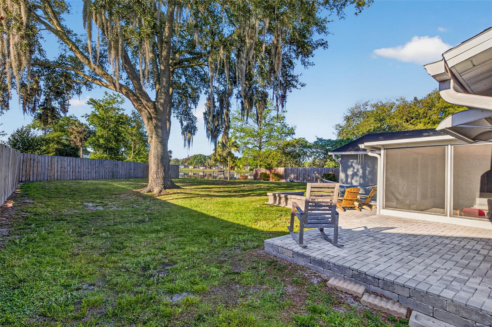 Image 32 of 46 For 214 Sheridan Avenue