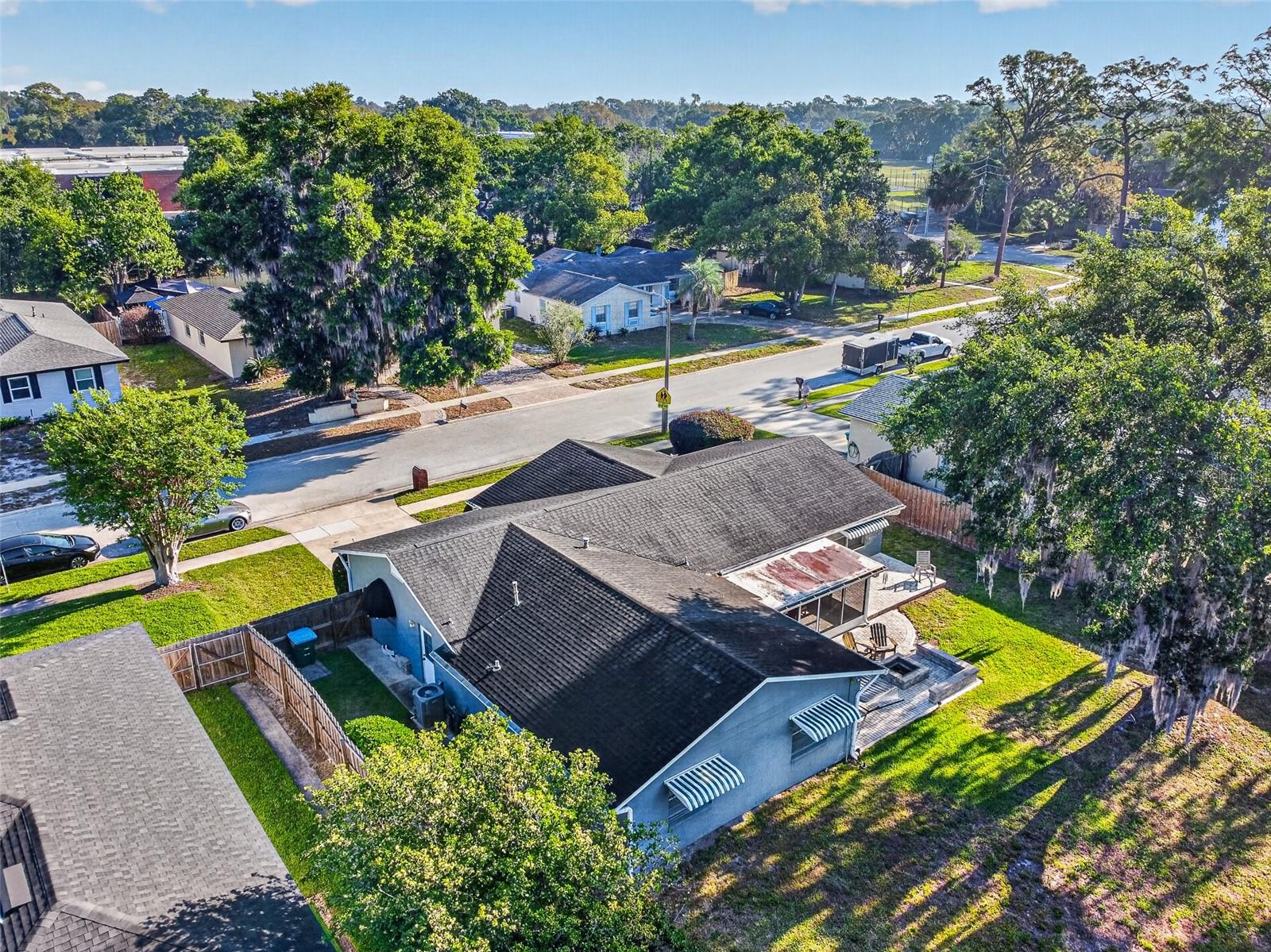 Image 39 of 46 For 214 Sheridan Avenue