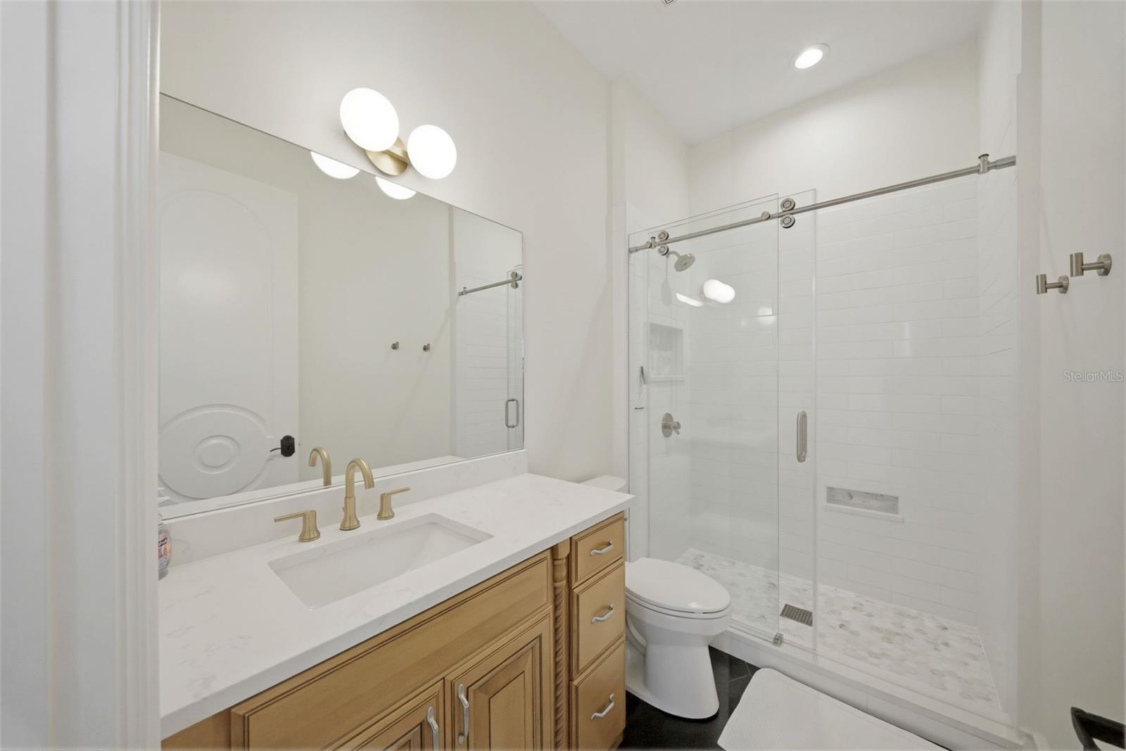 Image 57 of 87 For 7390 Gathering Court