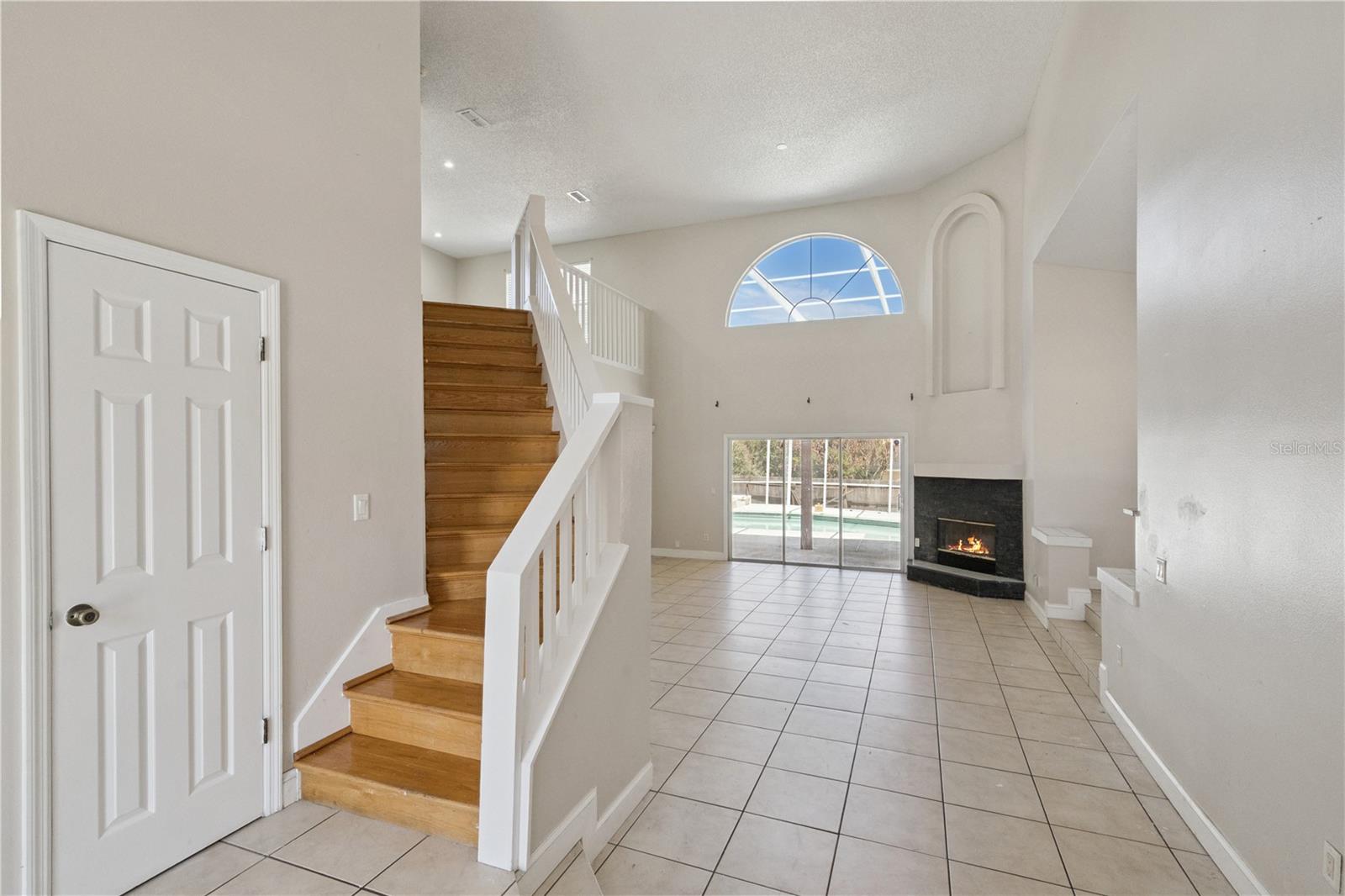 Image 10 of 55 For 2611 Tilton Court