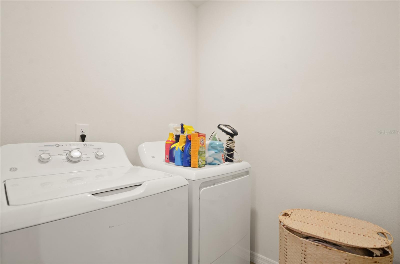 Image 22 of 30 For 3235 Blue Crab Drive