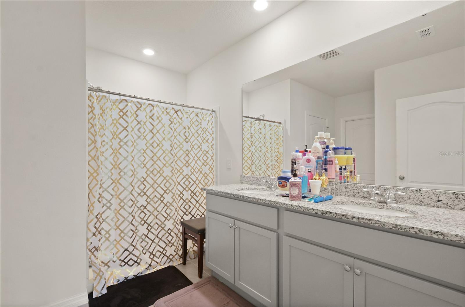 Image 23 of 30 For 3235 Blue Crab Drive