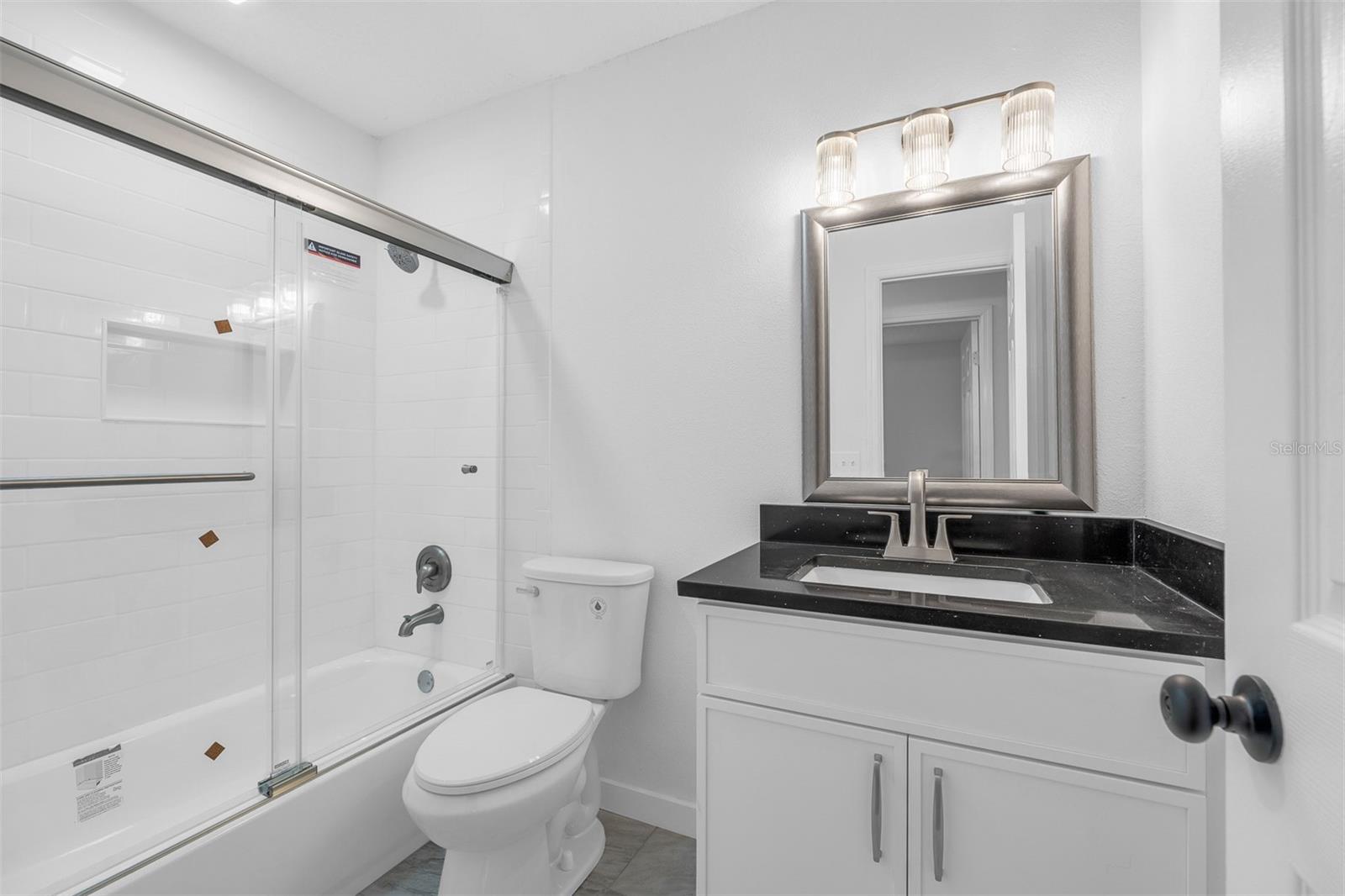 Image 10 of 30 For 7933 Arabian Place