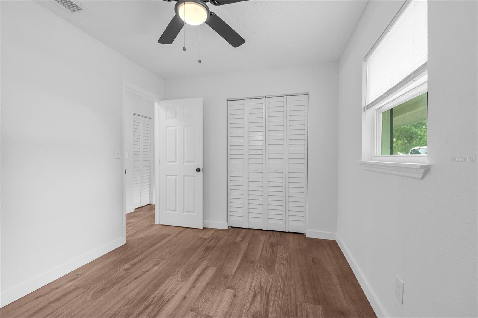 Image 12 of 30 For 7933 Arabian Place