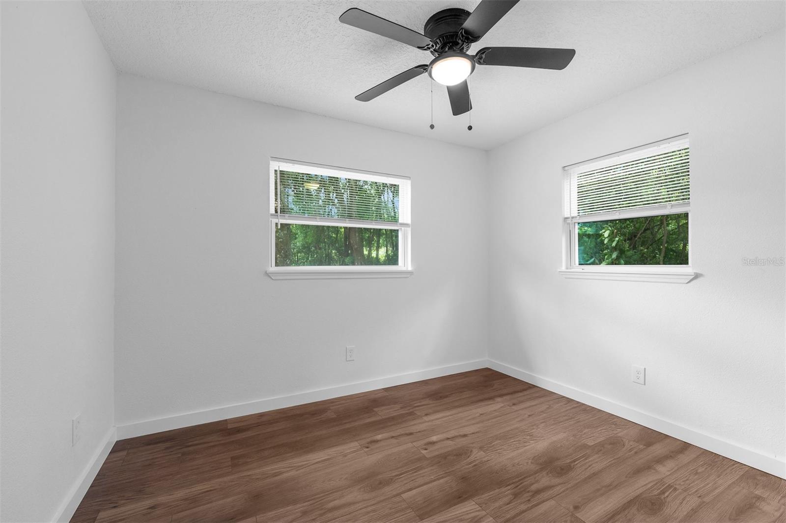 Image 13 of 30 For 7933 Arabian Place