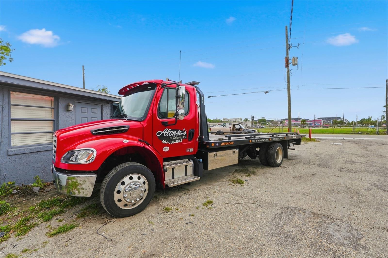 Image 17 of 20 For 6512 Old Cheney Highway