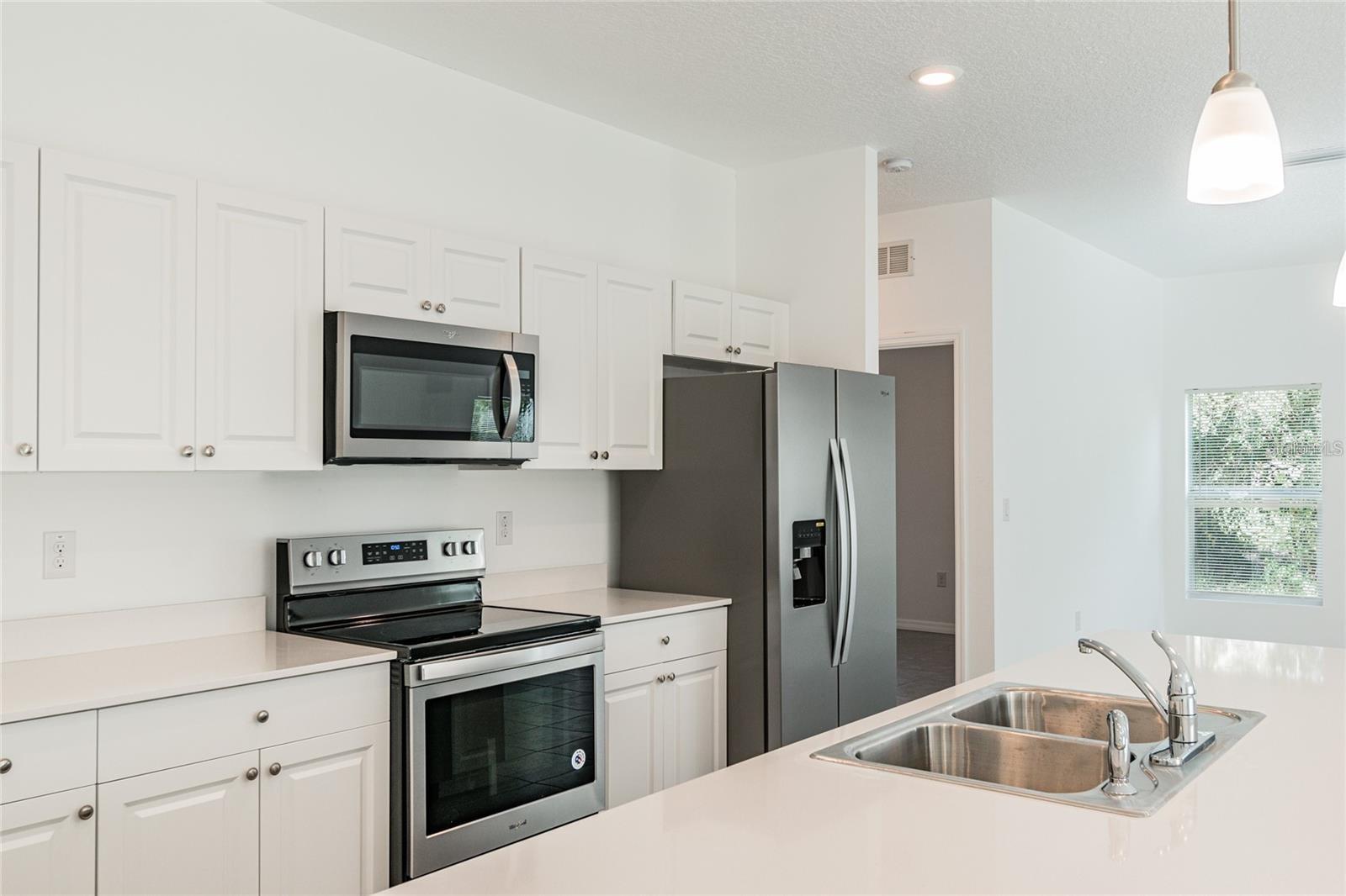 Image 13 of 30 For 889 Serenade Street Nw