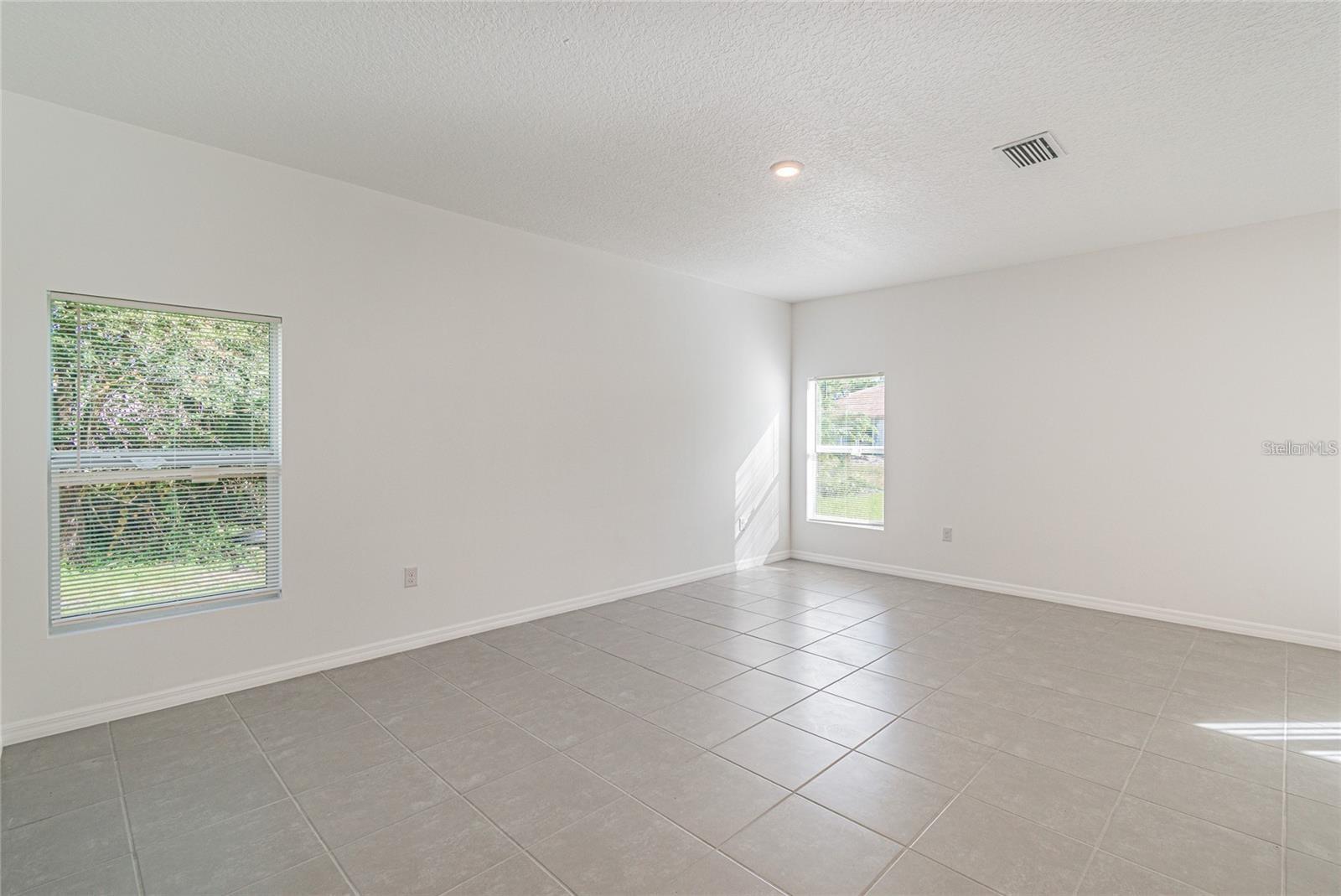 Image 26 of 30 For 889 Serenade Street Nw