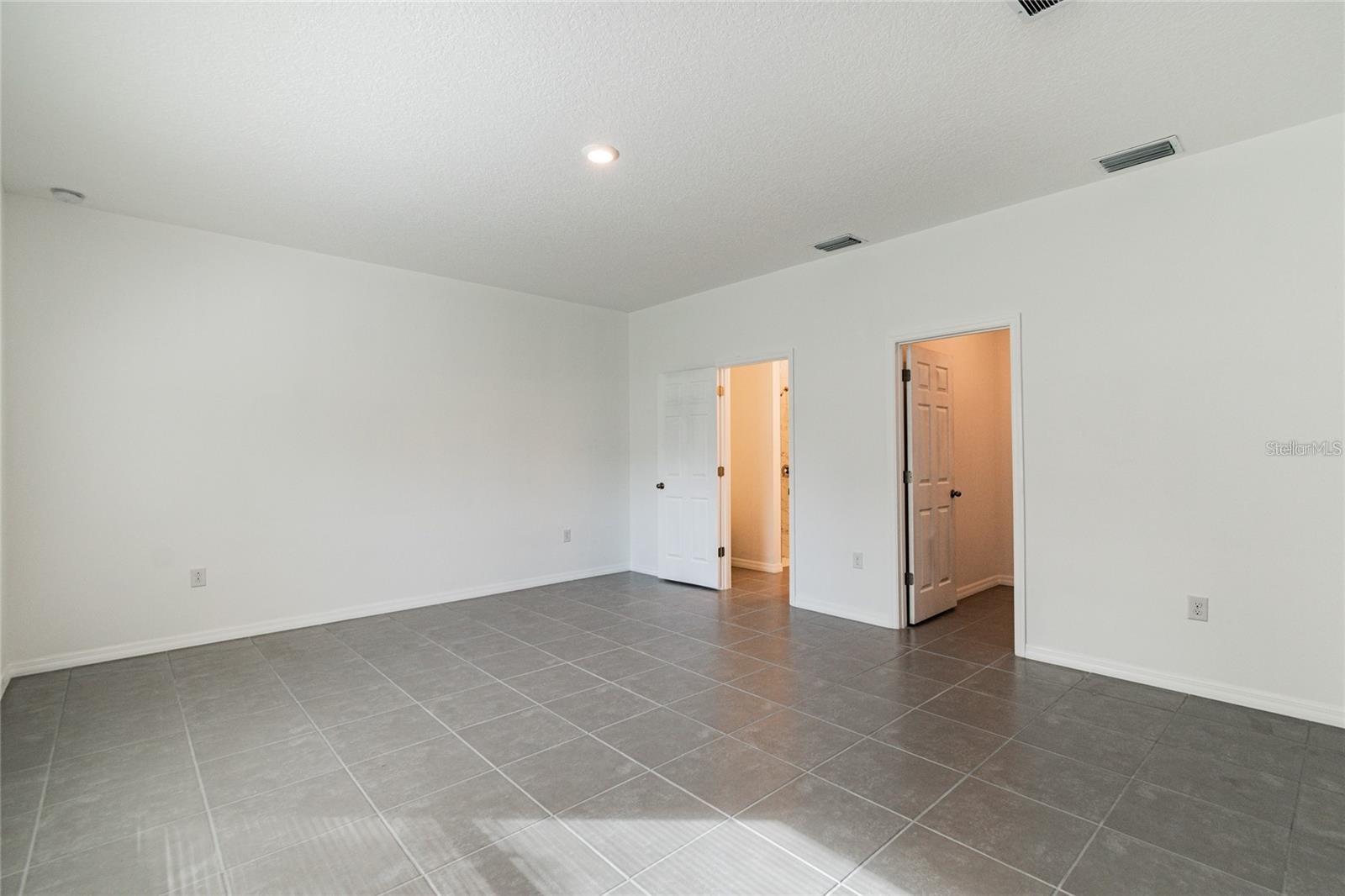 Image 28 of 30 For 889 Serenade Street Nw