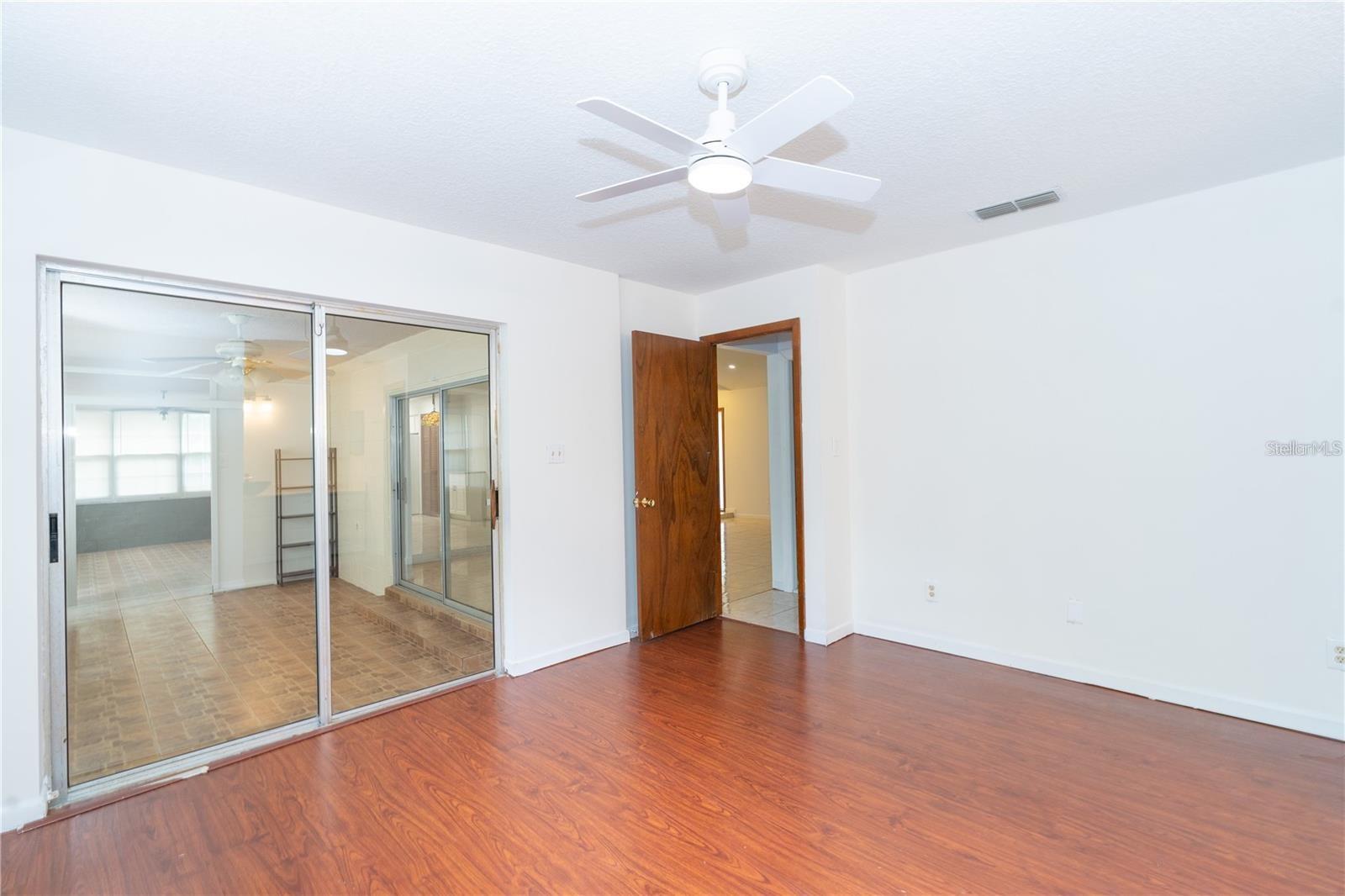 Image 15 of 24 For 11775 Sawyer Street