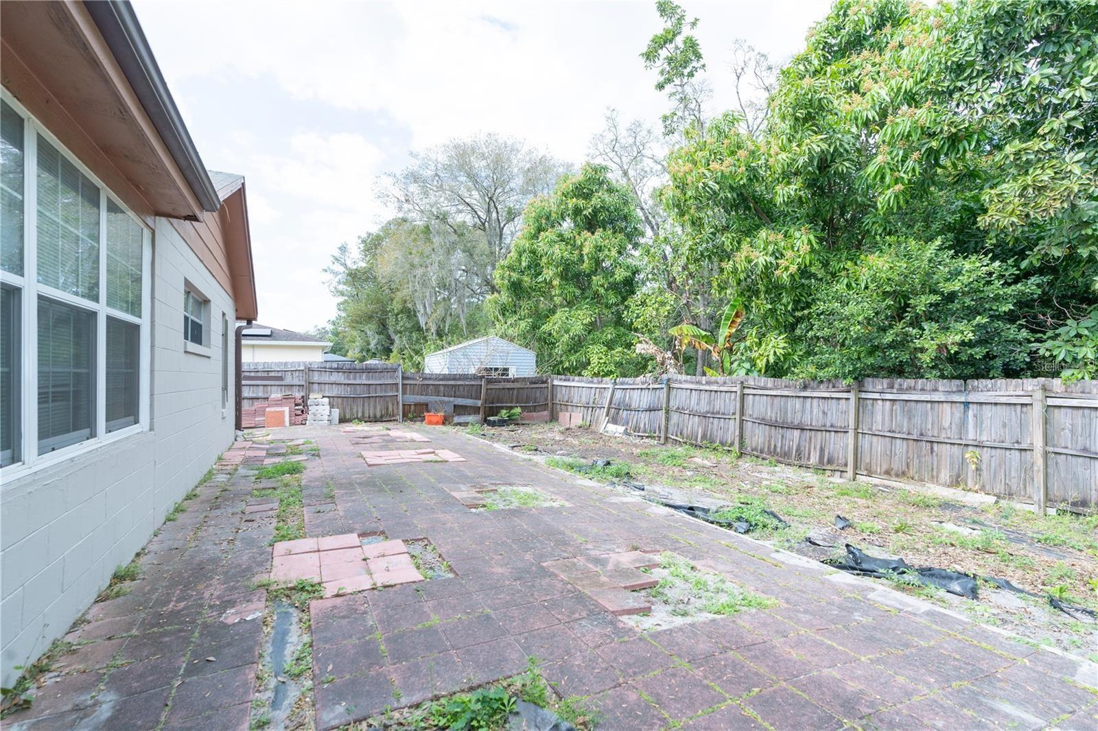 Image 21 of 24 For 11775 Sawyer Street