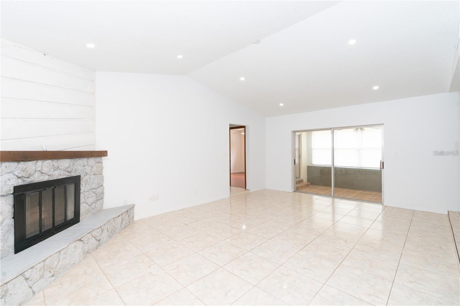 Image 3 of 24 For 11775 Sawyer Street