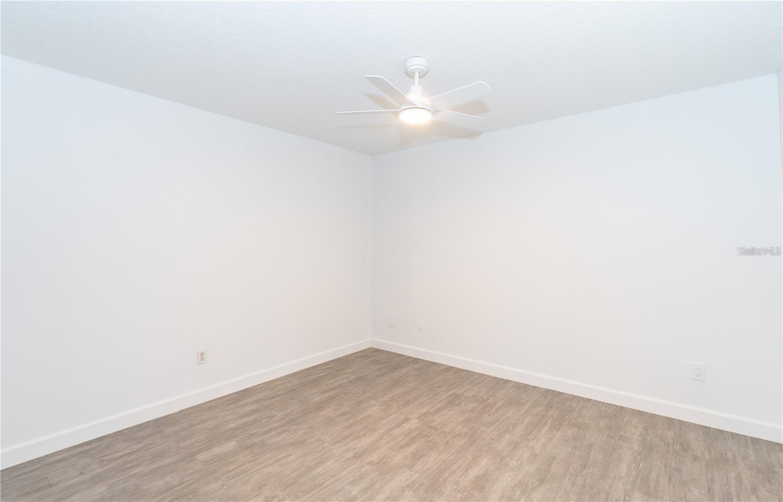 Image 4 of 24 For 11775 Sawyer Street