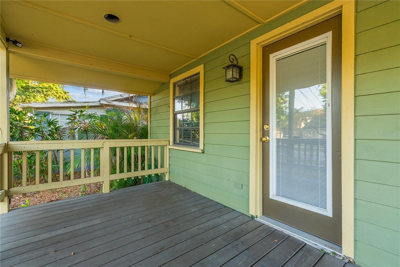 Image 13 of 42 For 2214 Depauw Avenue