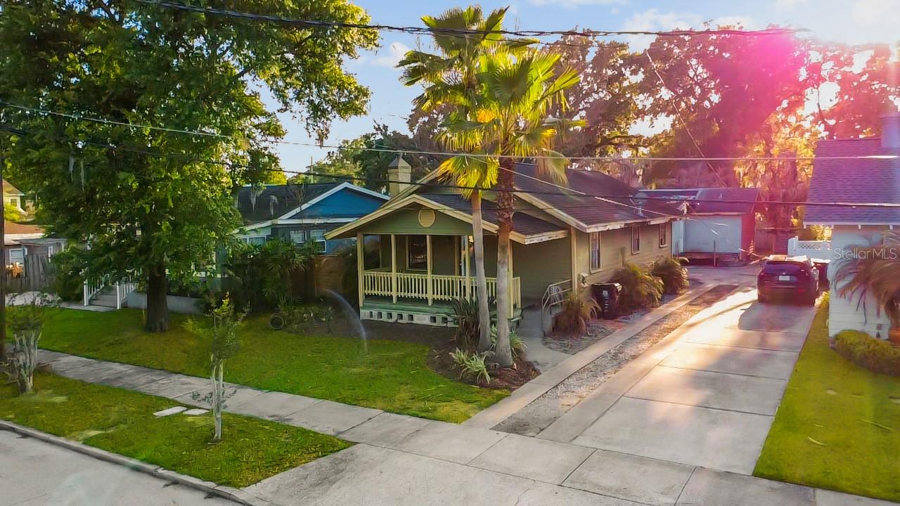 Image 2 of 42 For 2214 Depauw Avenue