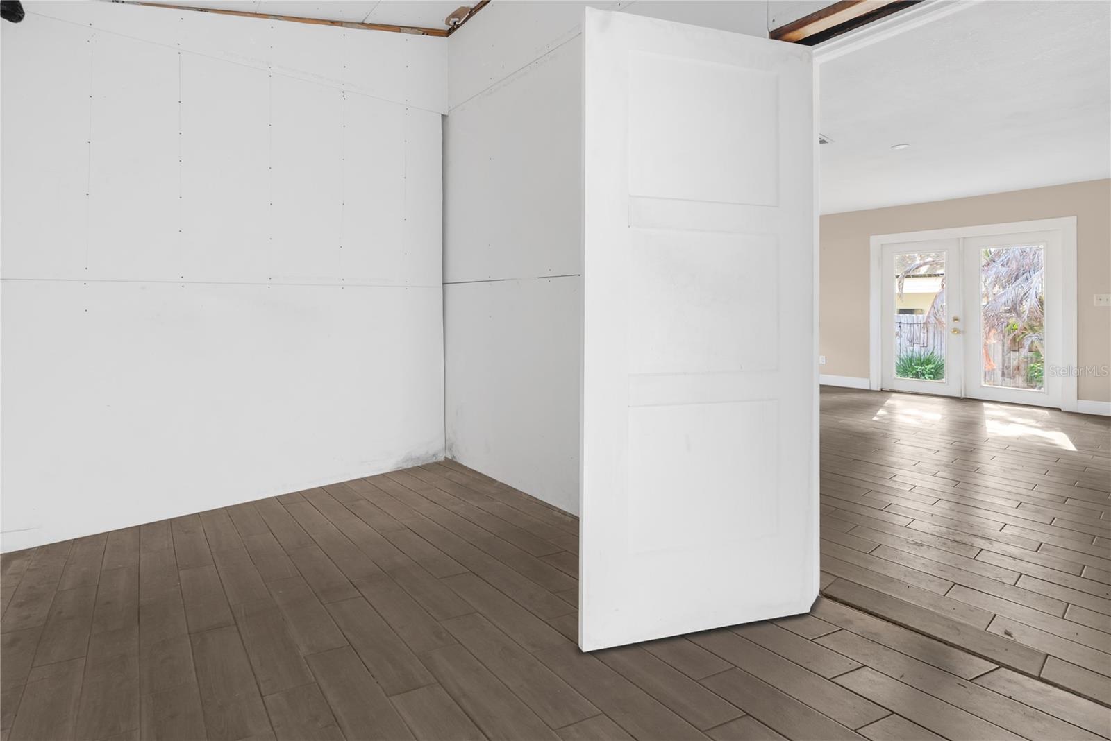 Image 36 of 42 For 2214 Depauw Avenue