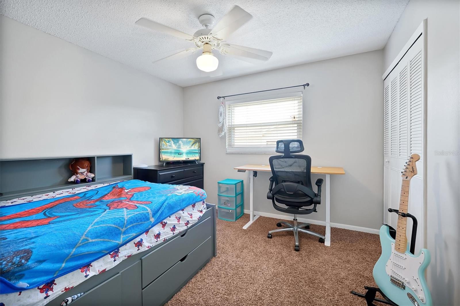 Image 15 of 28 For 623 Lakespur Lane