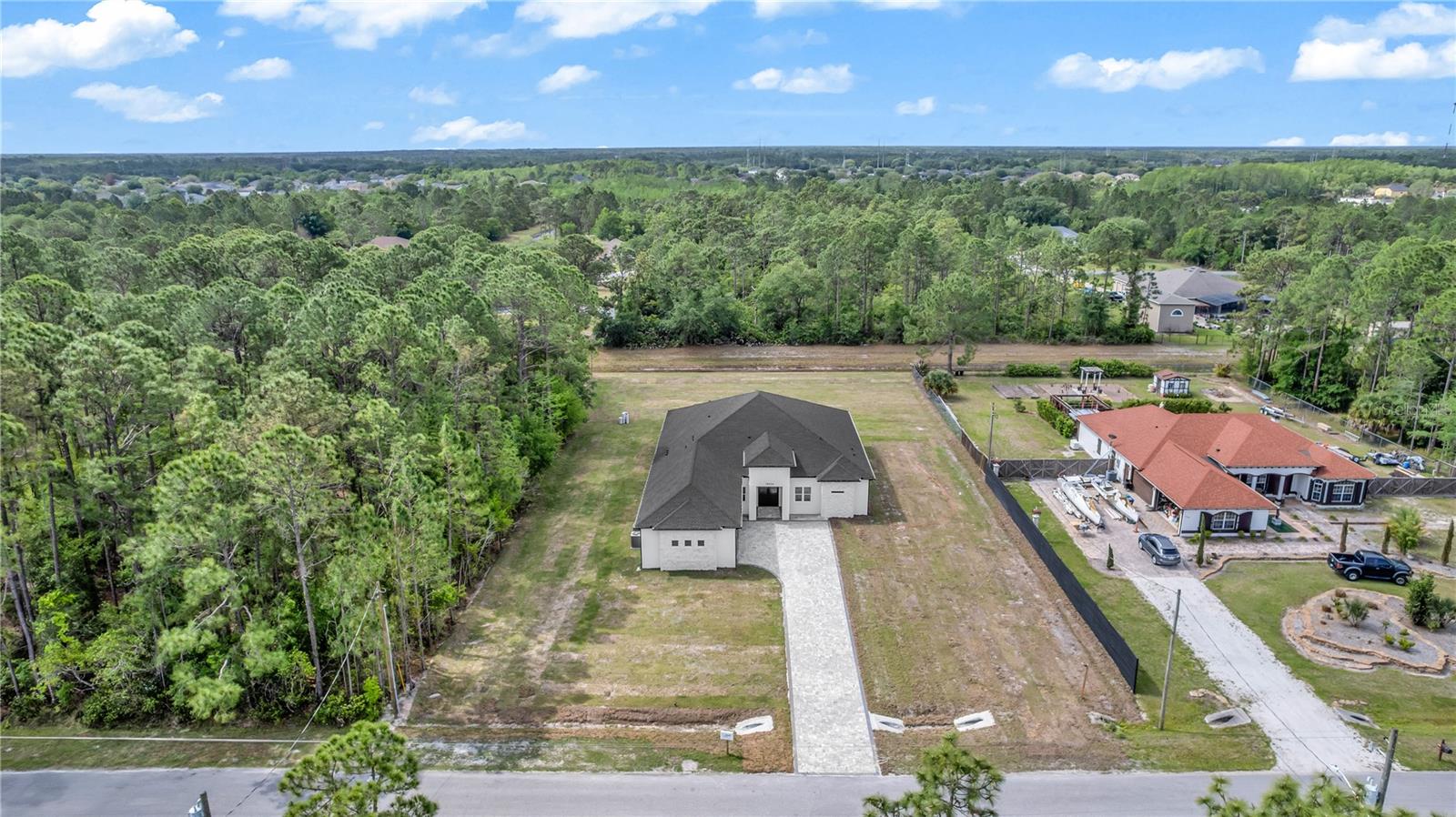 Image 42 of 46 For 19536 Mardi Gras Street
