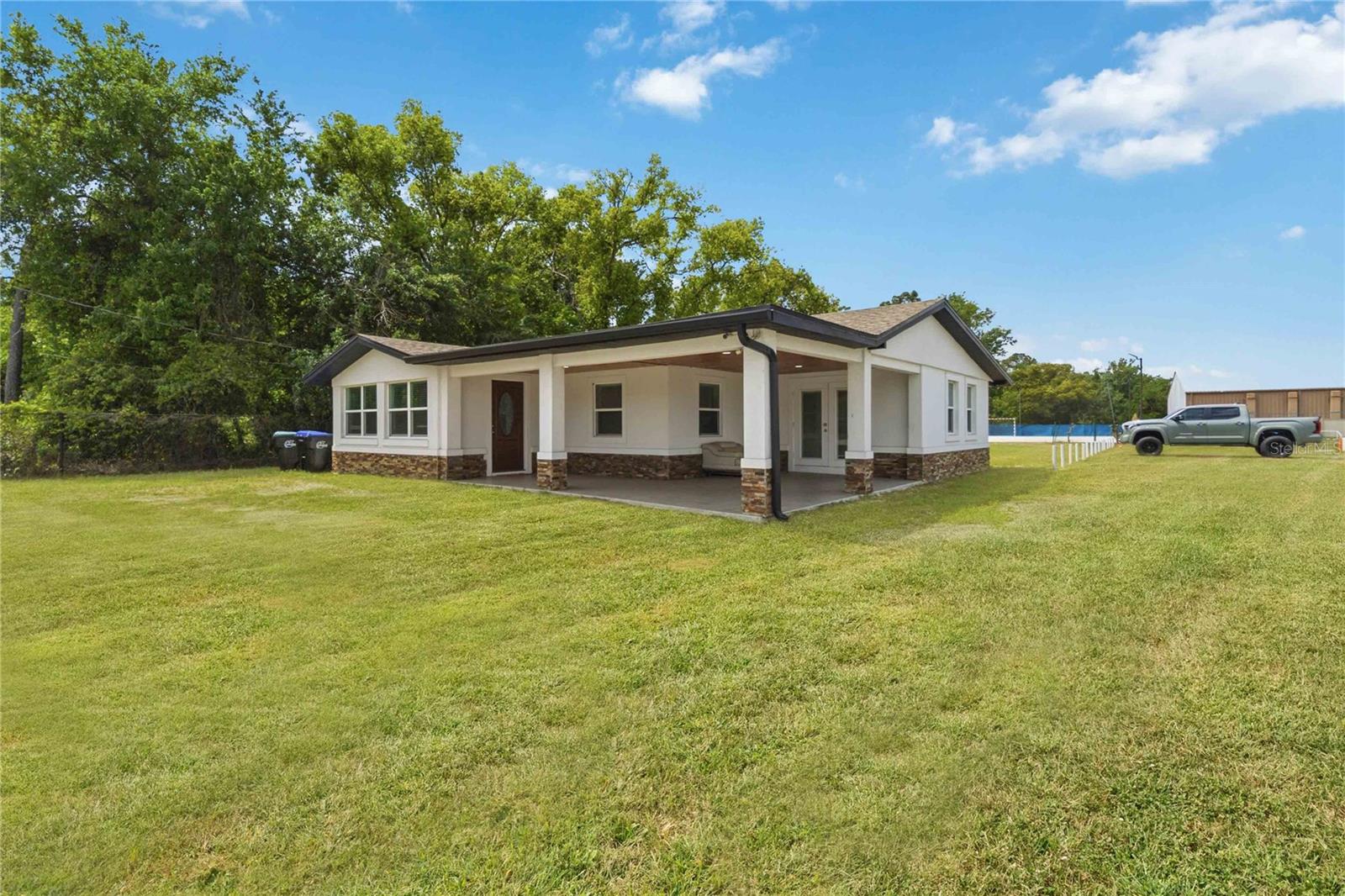 Image 2 of 37 For 4116 Goldenrod Road