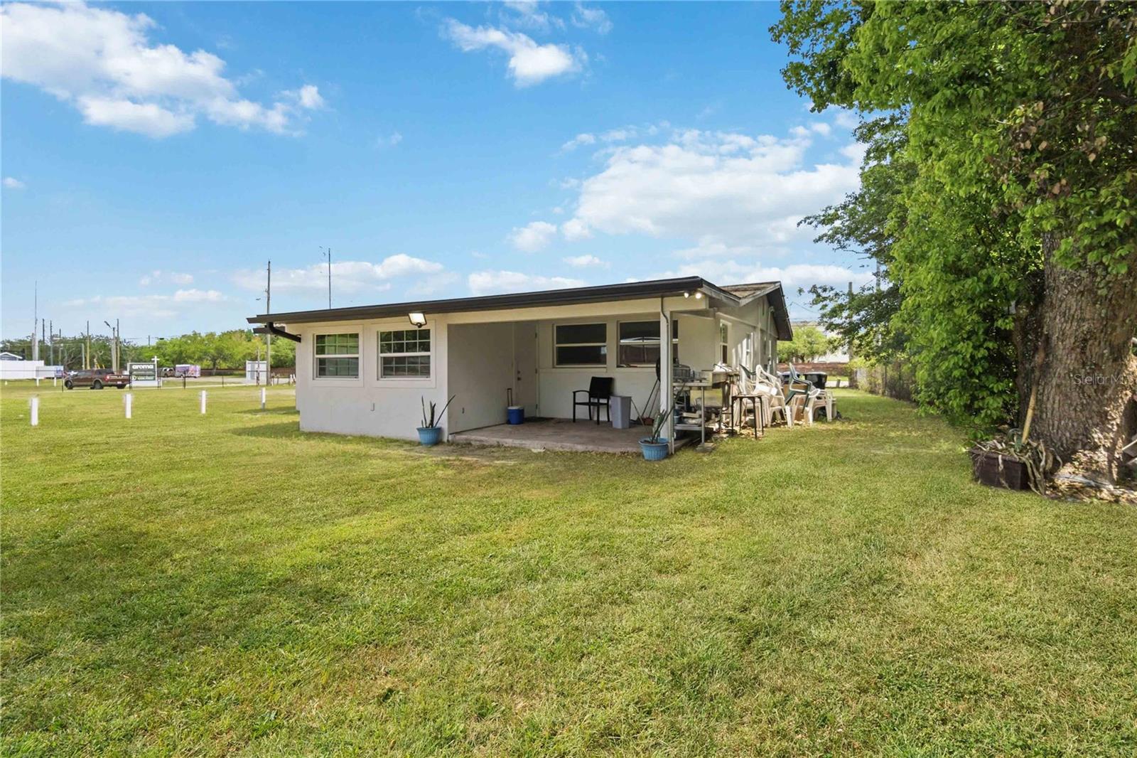 Image 32 of 37 For 4116 Goldenrod Road