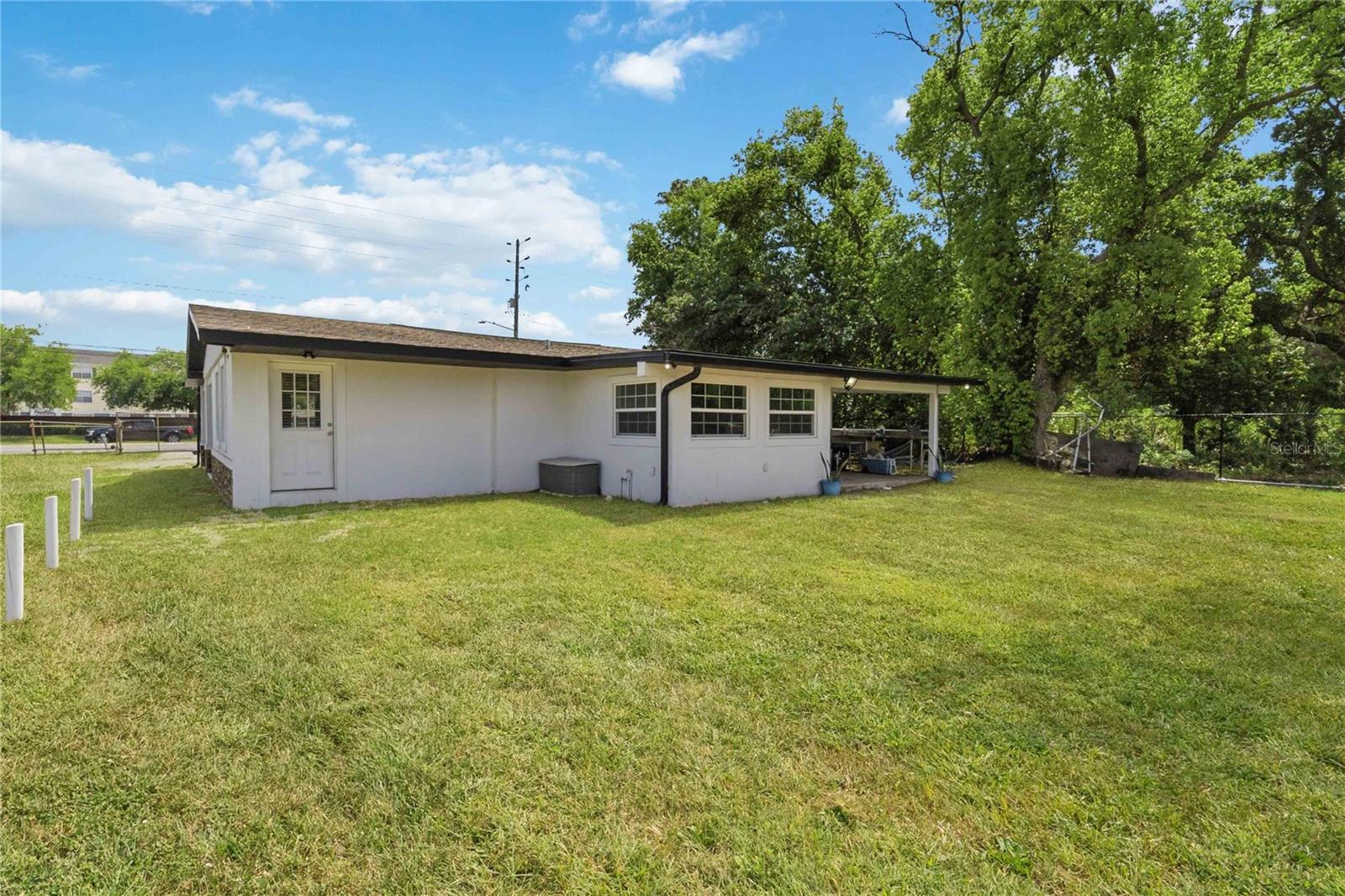 Image 33 of 37 For 4116 Goldenrod Road